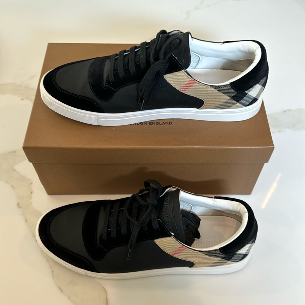 Burberry Size 46 Black and Check Sneakers